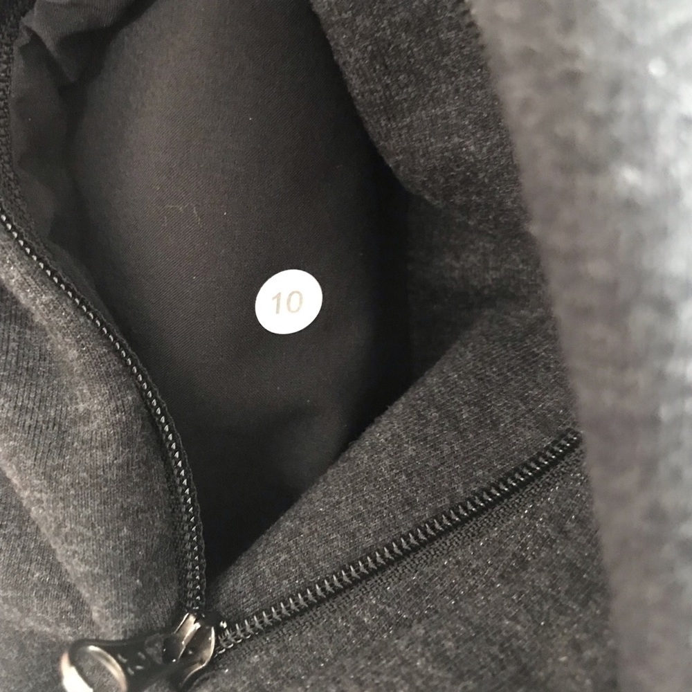 Lululemon Take Ten Hoodie
Black size 10 - Picture 16 of 16